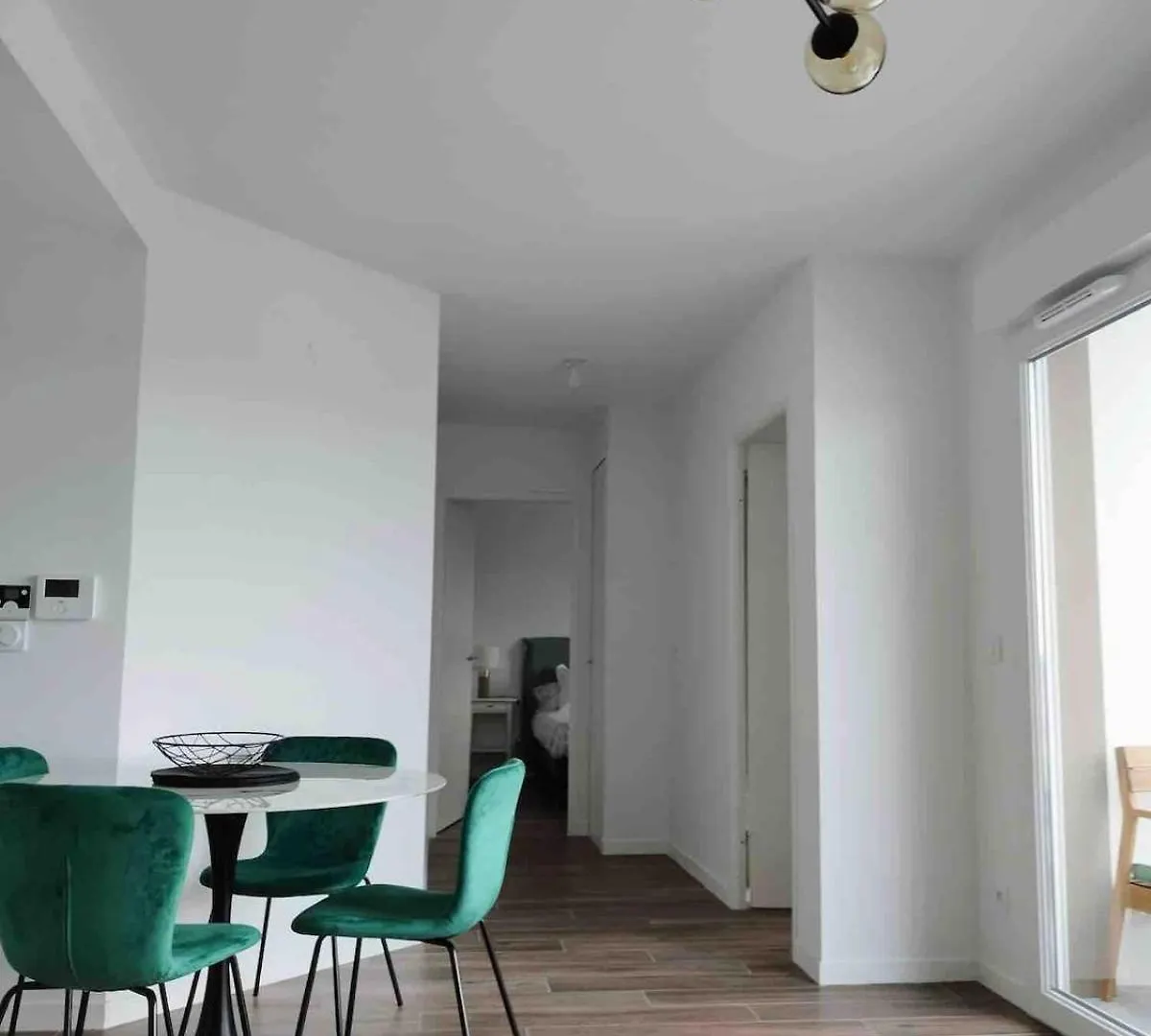 T2 Centre Ville Anglet Dernier Etage Parking En Sous-Sol Wifi Smart Tv Serviettes Et Draps Inclus 0*,